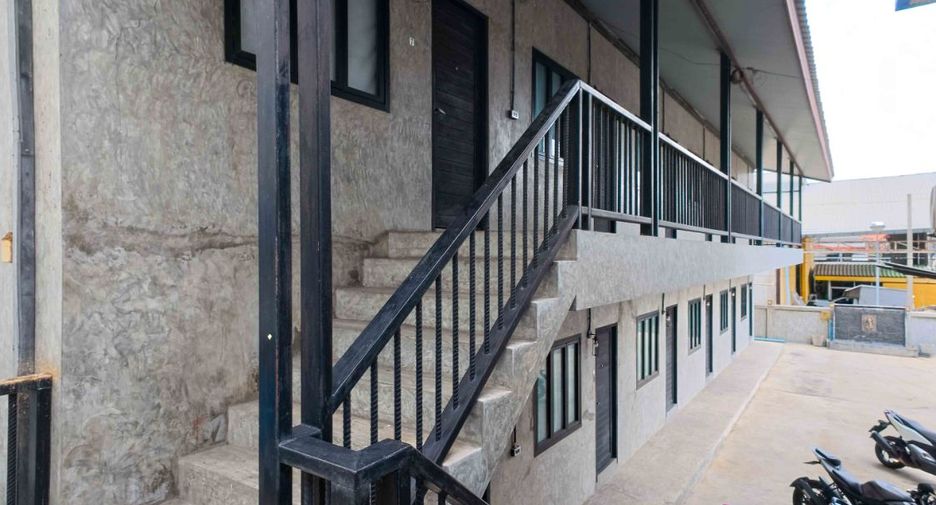 For sale 16 bedrooms apartment in Mueang Ang Thong, Ang Thong