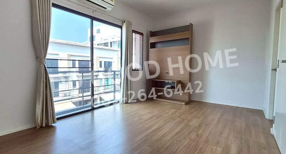 For rent and for sale 3 bedrooms townhouse in Mueang Nonthaburi, Nonthaburi