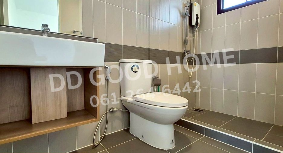 For rent and for sale 3 bedrooms townhouse in Mueang Nonthaburi, Nonthaburi