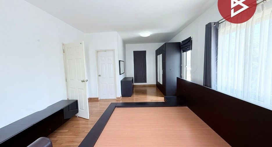 Casa en venta de 3 habitaciones en Mueang Chon Buri, Chonburi