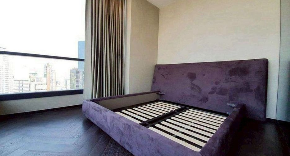 Продажа 2 спальни кондо в Кхлонг Тоеи, Бангкок