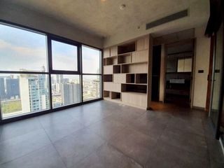 Wohnung zum Kauf mit 3 Zimmer in Watthana, Bangkok