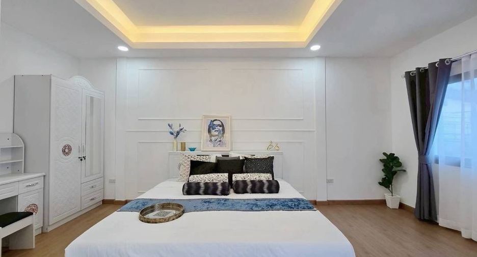 For sale 2 ベッドルーム townhouse in South Pattaya, Pattaya