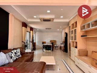 Casa en venta de 5 habitaciones en Prawet, Bangkok