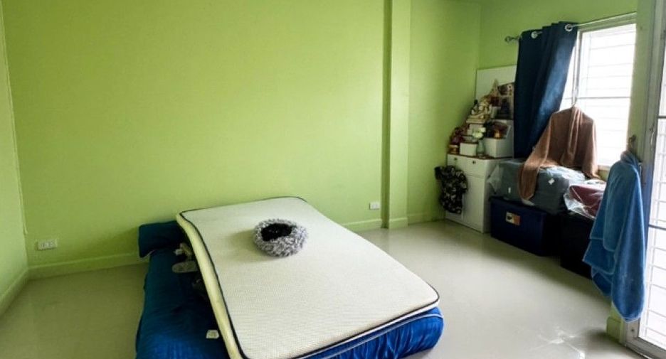 For sale 2 bedrooms townhouse in Bang Bo, Samut Prakan