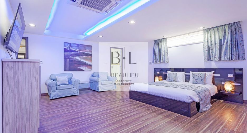 À louer et à vendre 4 chambres maison à Pratumnak, Pattaya