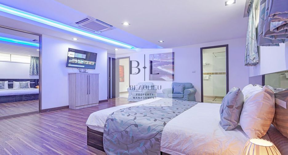 À louer et à vendre 4 chambres maison à Pratumnak, Pattaya