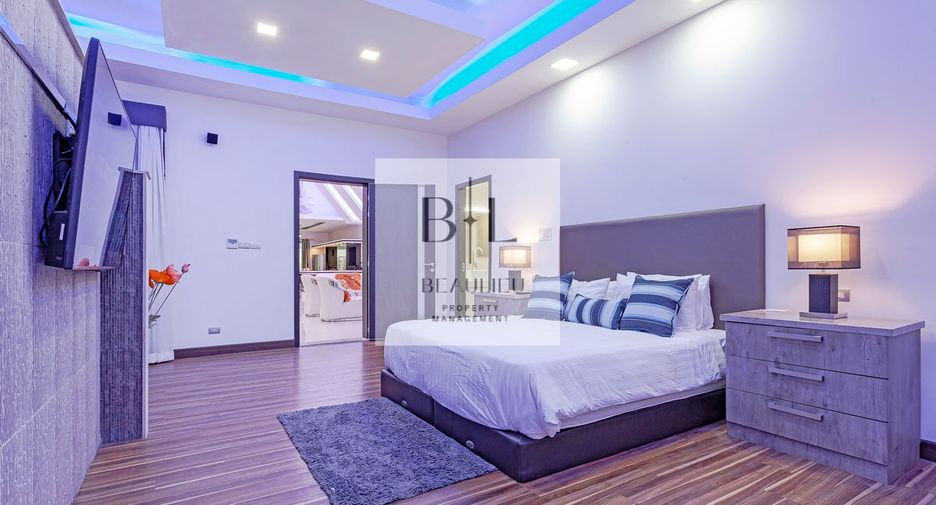 À louer et à vendre 4 chambres maison à Pratumnak, Pattaya