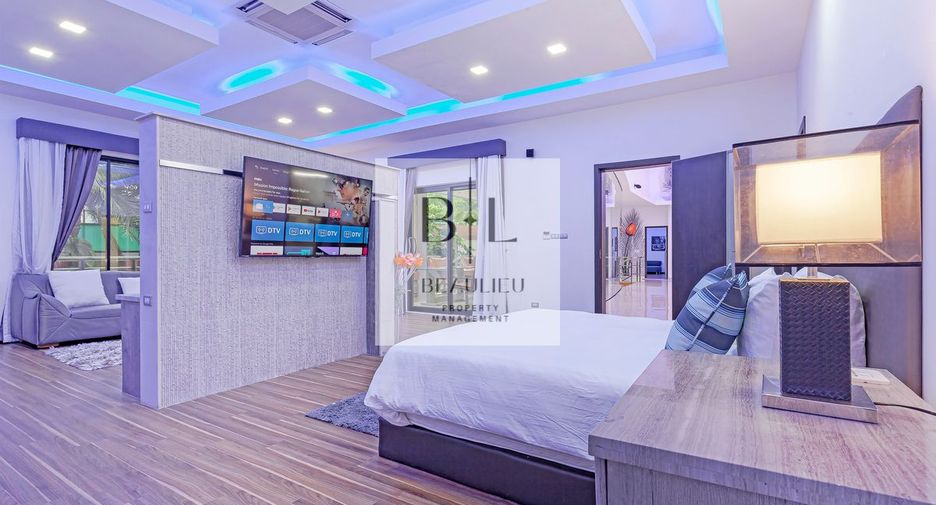 À louer et à vendre 4 chambres maison à Pratumnak, Pattaya