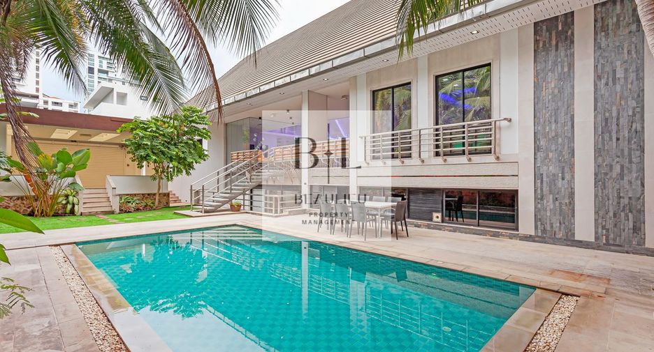 À louer et à vendre 4 chambres maison à Pratumnak, Pattaya