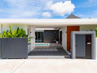 For rent 3 bedrooms villa in Mueang Phuket, Phuket
