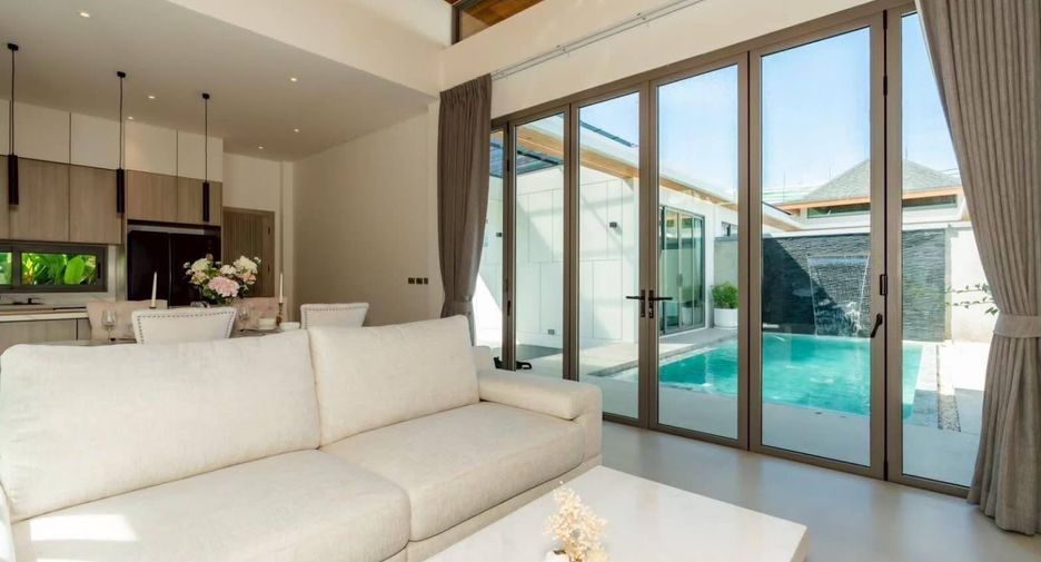For rent 3 bedrooms villa in Mueang Phuket, Phuket
