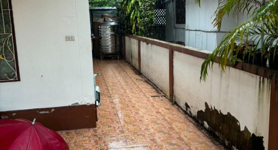 Casa en venta de 3 habitaciones en Mueang Nakhon Si Thammarat, Nakhon Si Thammarat