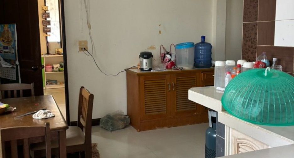 Casa en venta de 3 habitaciones en Mueang Nakhon Si Thammarat, Nakhon Si Thammarat