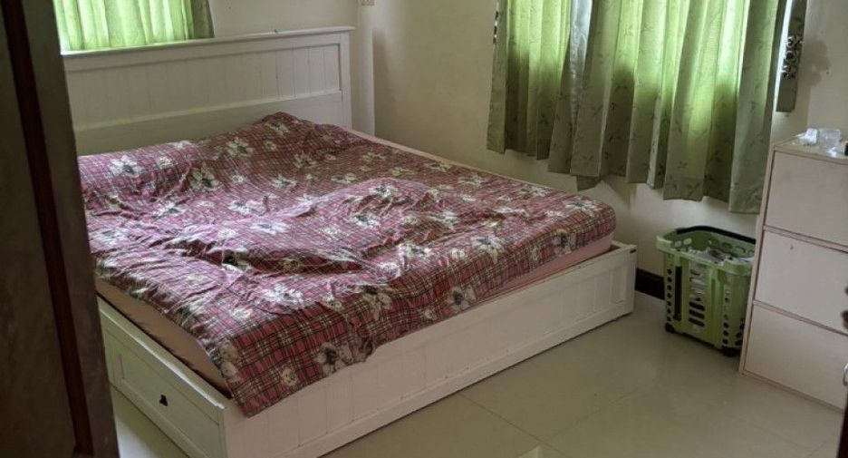 Casa en venta de 3 habitaciones en Mueang Nakhon Si Thammarat, Nakhon Si Thammarat