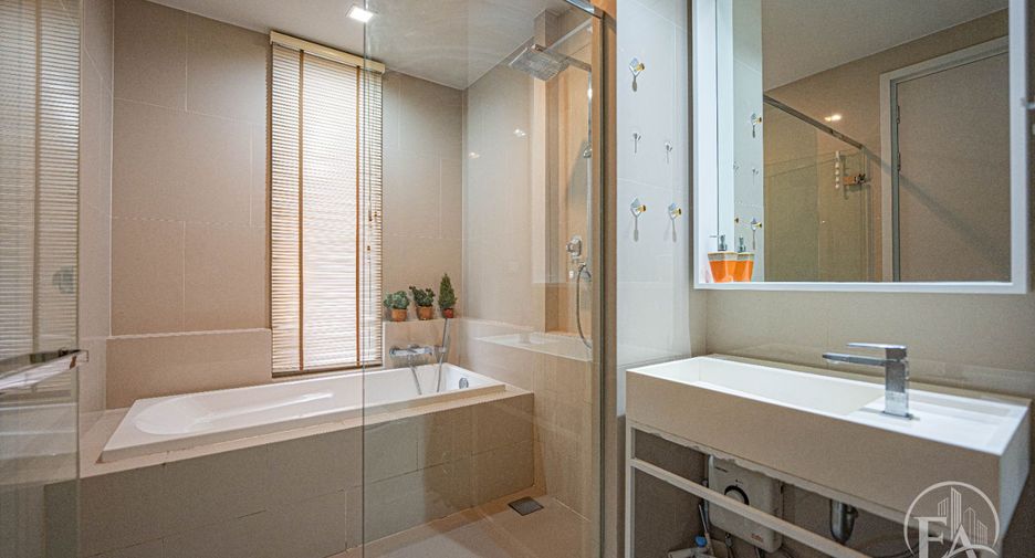 À louer et à vendre 1 chambre condo à North Pattaya, Pattaya