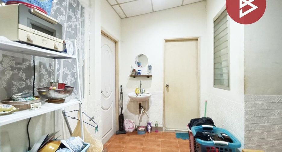 Продажа 2 спальни таунхаус в Mueang Samut Songkhram, Самутсонгкхрам