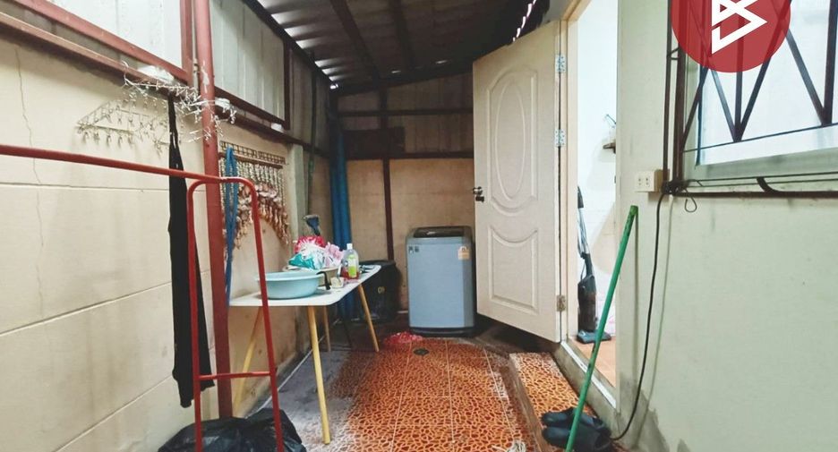 Продажа 2 спальни таунхаус в Mueang Samut Songkhram, Самутсонгкхрам