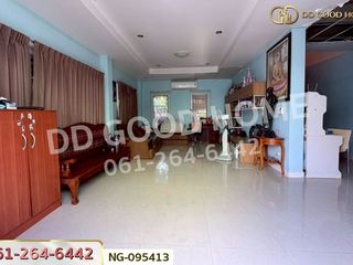 À vendre 3 chambres maison à Krathum Baen, Samut Sakhon