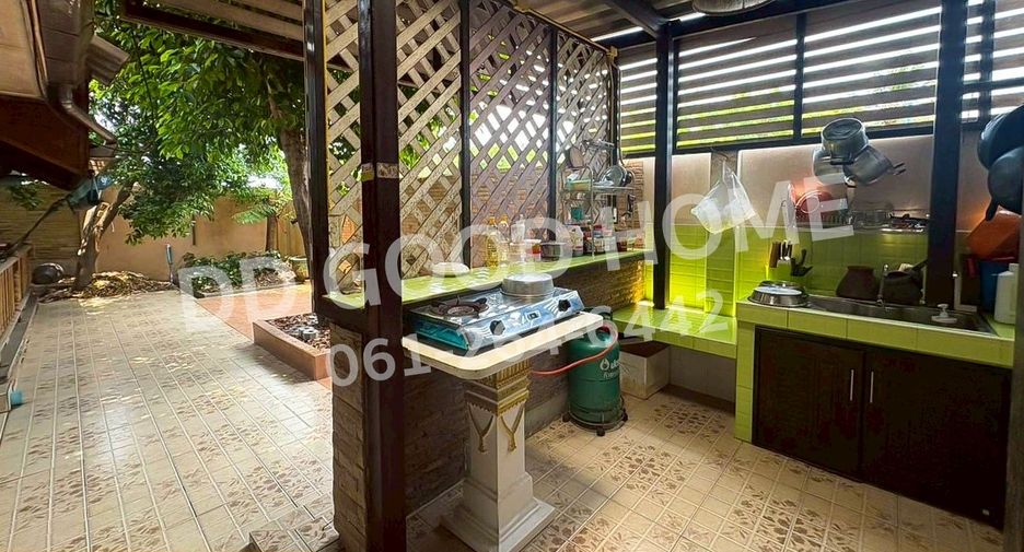 À vendre 3 chambres maison à Krathum Baen, Samut Sakhon