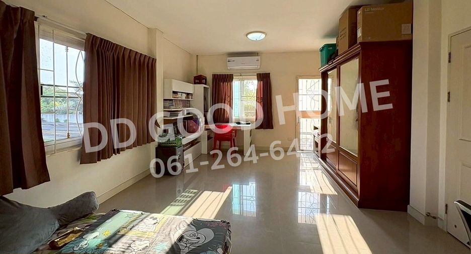 À vendre 3 chambres maison à Krathum Baen, Samut Sakhon