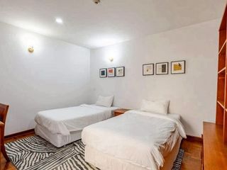 For rent 4 bedrooms condo in Khlong Toei, Bangkok