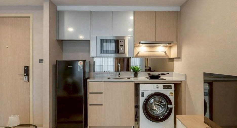 Аренда и продажа 2 спальни кондо в Щаттхана, Бангкок