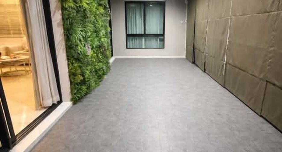 À louer et à vendre 4 chambres maison à Phasi Charoen, Bangkok