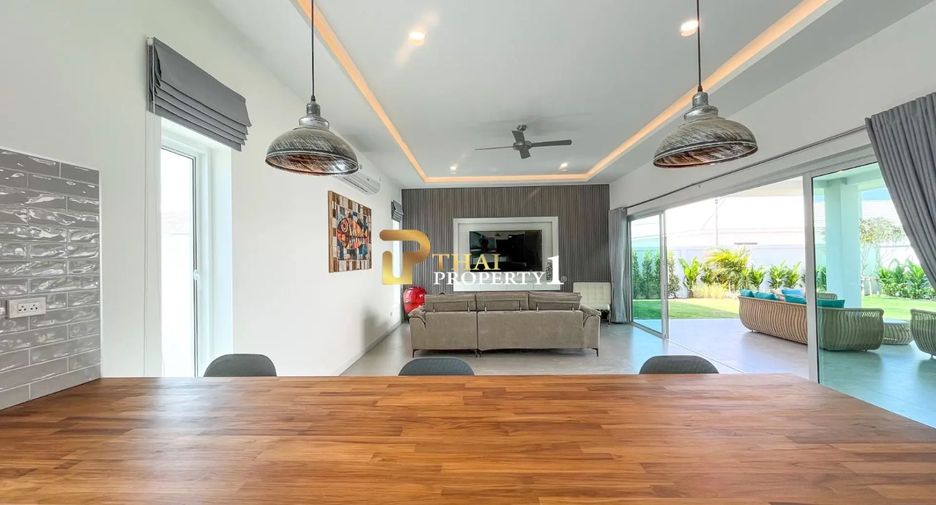 Villa zum Kauf mit 3 Zimmer in Hua Hin, Prachuap Khiri Khan