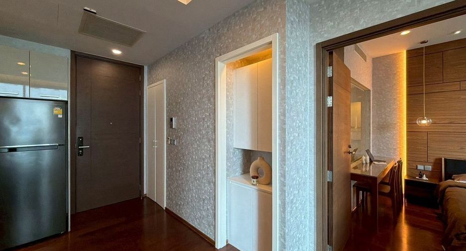For rent 1 bed condo in Watthana, Bangkok