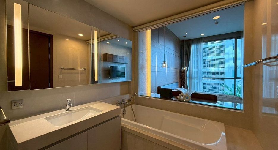For rent 1 bed condo in Watthana, Bangkok