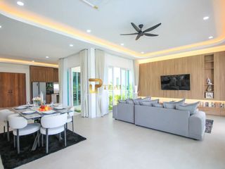 For sale 3 bedrooms villa in Hua Hin, Prachuap Khiri Khan