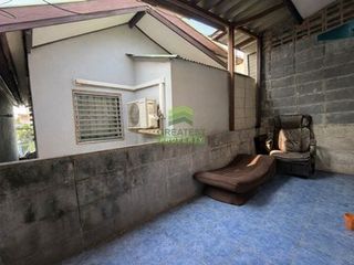 Casa adosada en venta de 2 habitaciones en Lam Luk Ka, Pathum Thani
