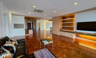 Condo en alquiler de 3 habitaciones en Watthana, Bangkok