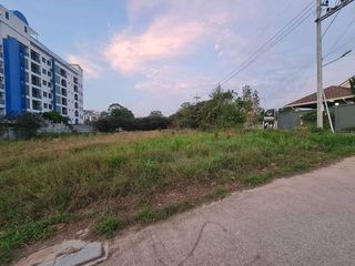 出售 土地 在 Bang Sare, 芭提雅