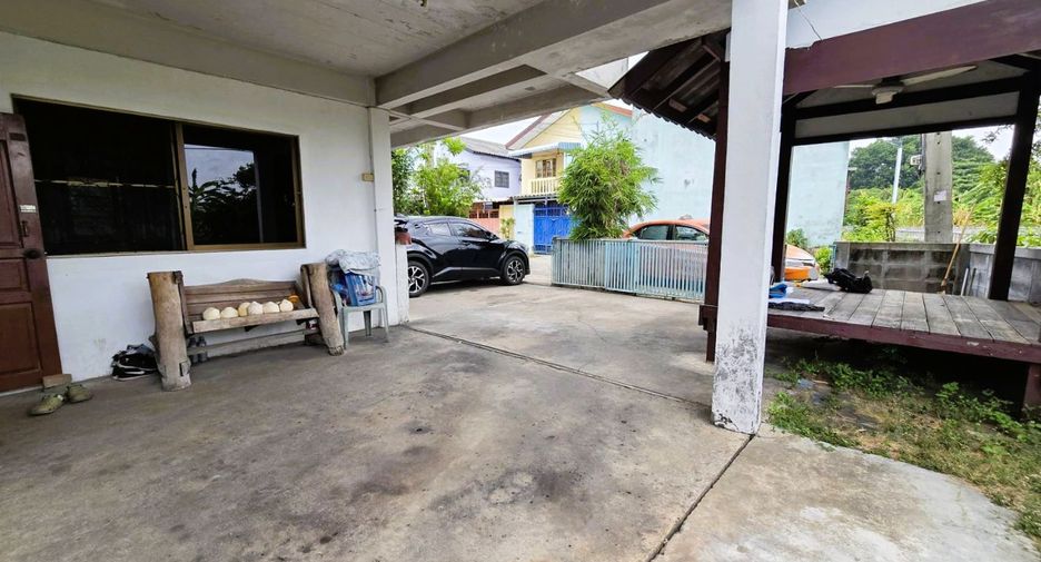Reihenhaus zum Kauf mit 5 Zimmer in Nong Khaem, Bangkok