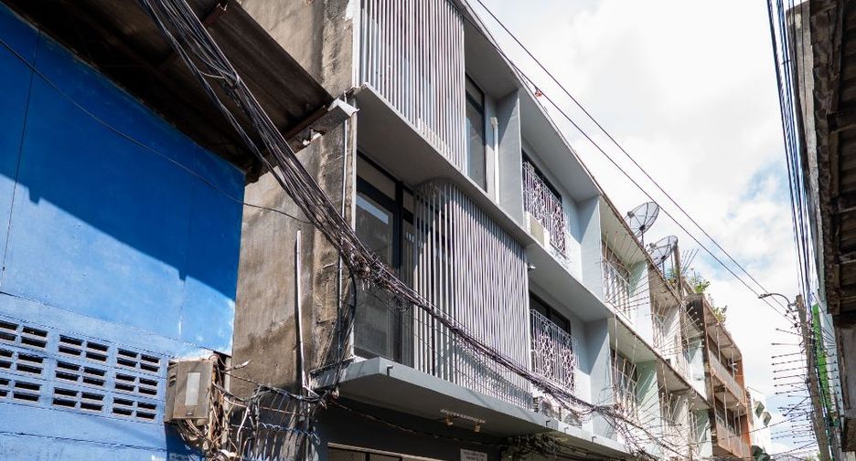 Büro zum Kauf in Yan Nawa, Bangkok