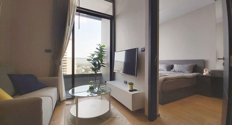 For sale 1 bed condo in Watthana, Bangkok