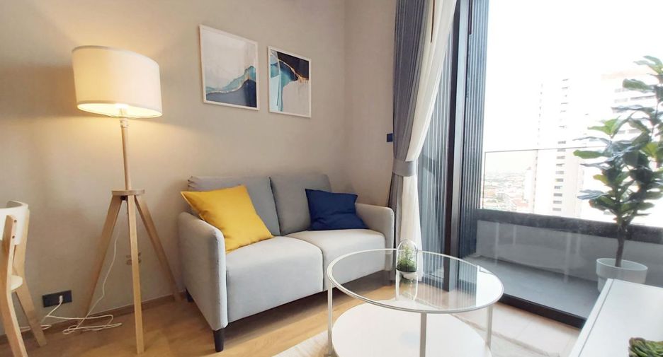 For sale 1 bed condo in Watthana, Bangkok