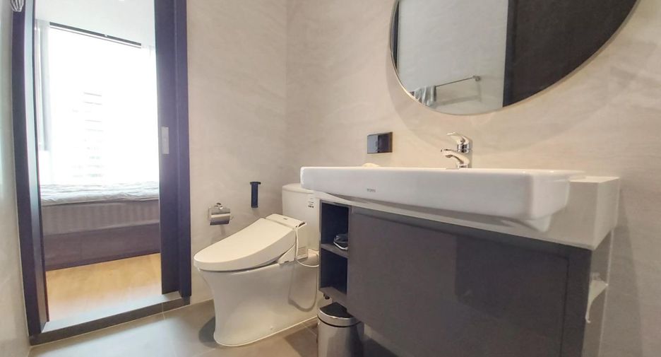 For sale 1 bed condo in Watthana, Bangkok