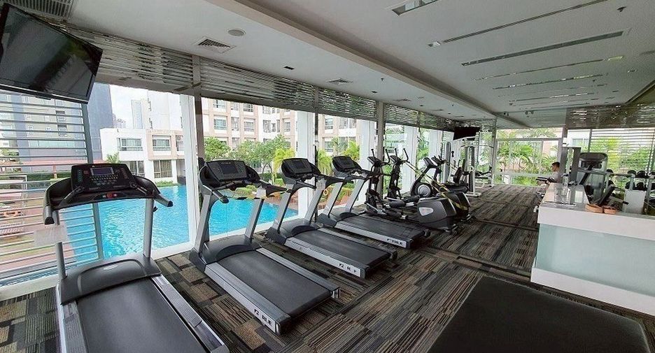 For sale 2 bedrooms condo in Sathon, Bangkok