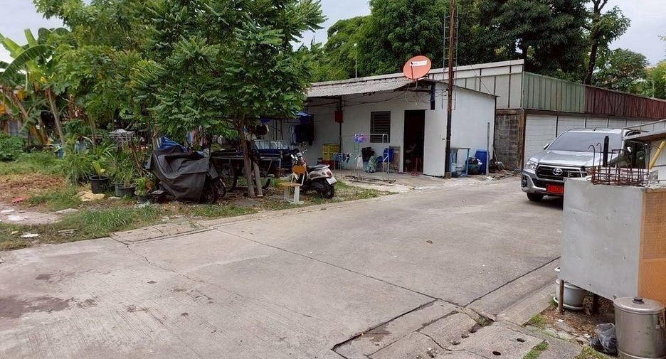 For sale land in Khlong Toei, Bangkok