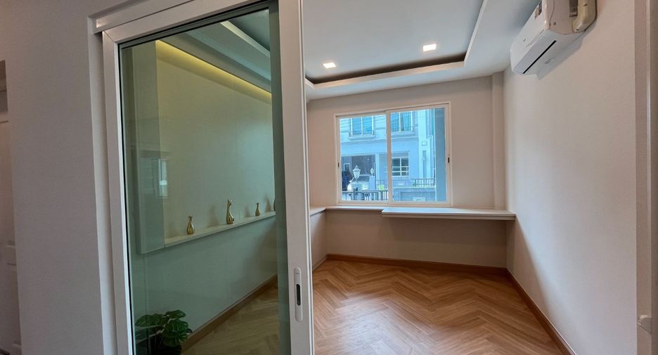 ขาย 3 ห้องนอน บ้านเดี่ยว ใน หนองแขม, กรุงเทพฯ