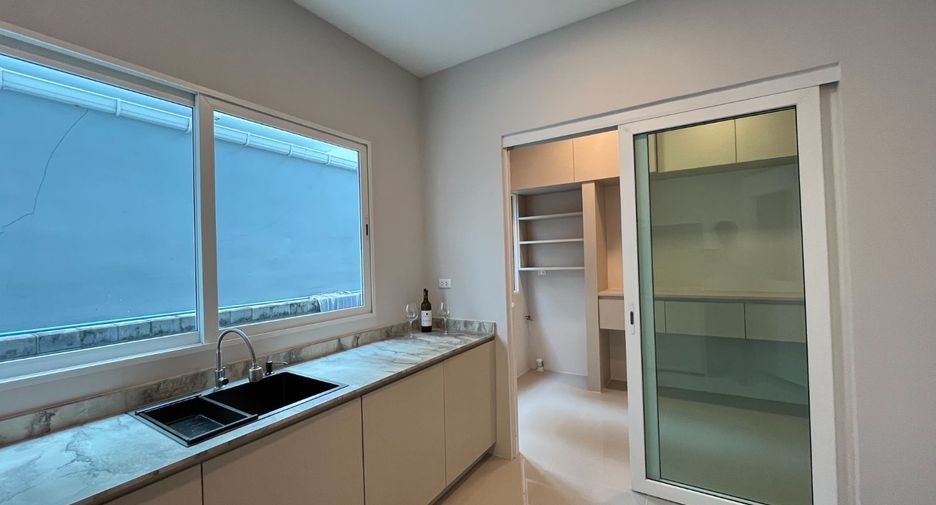 ขาย 3 ห้องนอน บ้านเดี่ยว ใน หนองแขม, กรุงเทพฯ