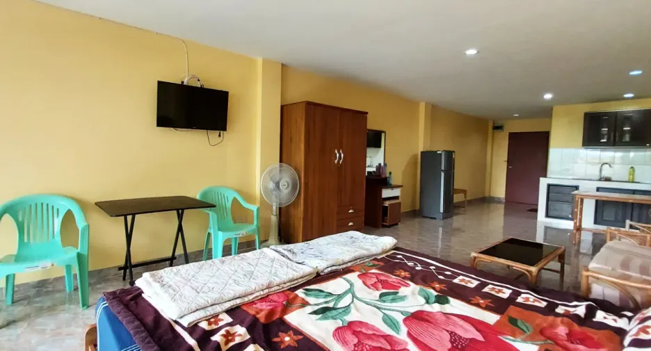 For sale 1 bed condo in Mueang Rayong, Rayong