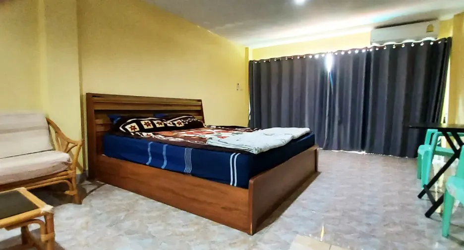 For sale 1 bed condo in Mueang Rayong, Rayong