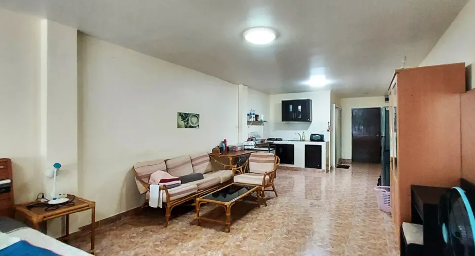 For sale 1 bed condo in Mueang Rayong, Rayong
