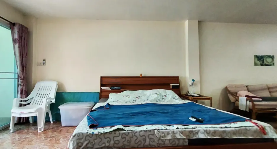 For sale 1 bed condo in Mueang Rayong, Rayong