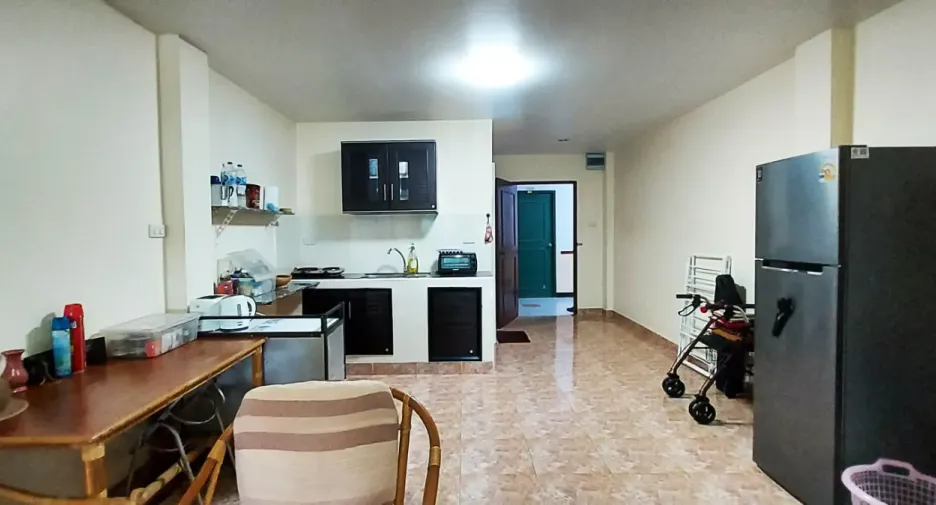 For sale 1 bed condo in Mueang Rayong, Rayong