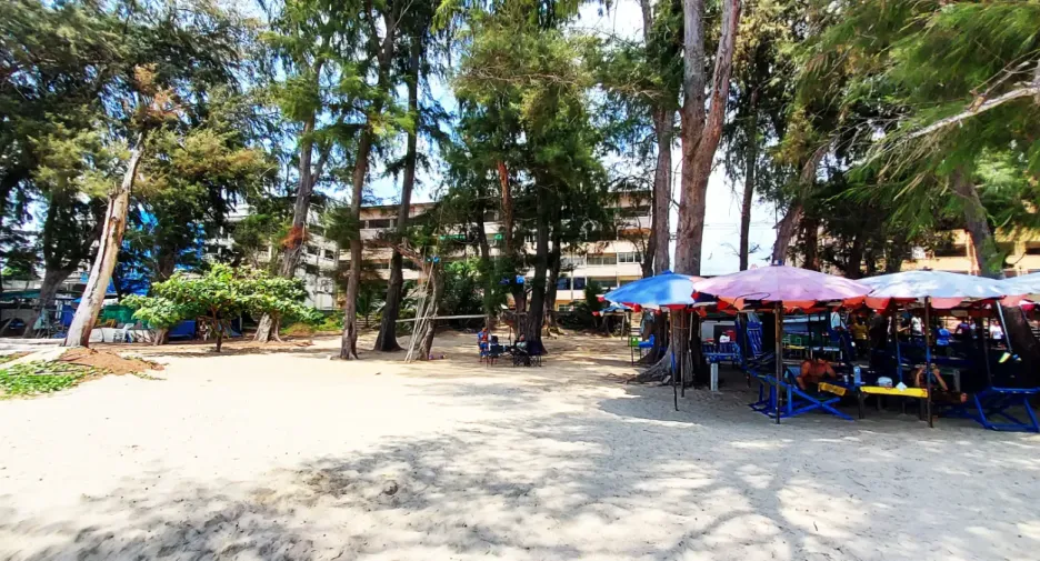 For sale 1 bed condo in Mueang Rayong, Rayong